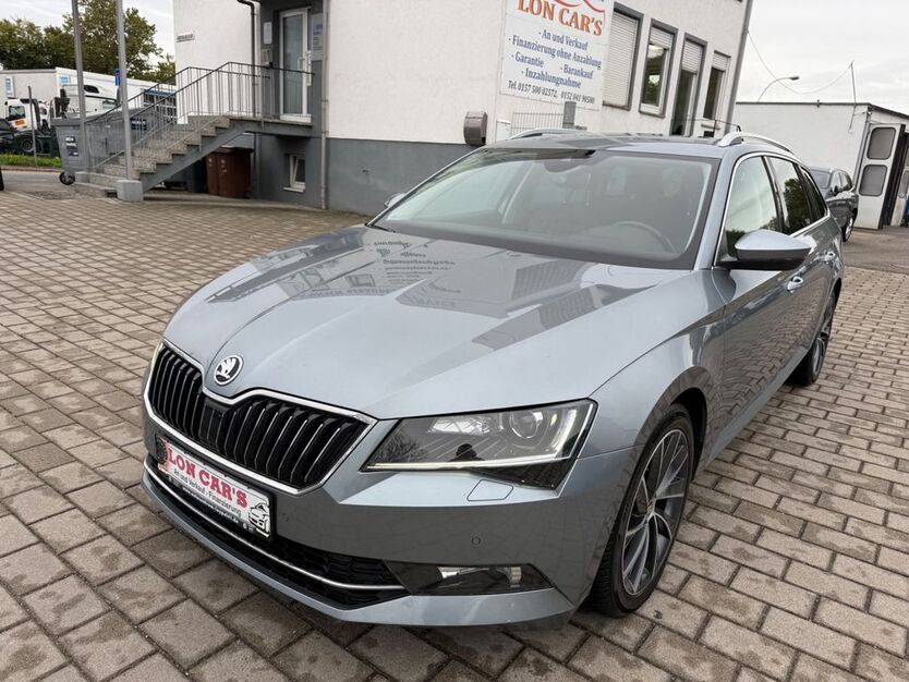Skoda Superb 137.000 km 20.490 € Heilbronn 74076