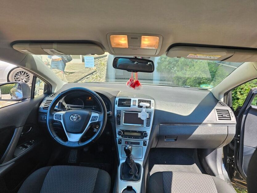 Avensis