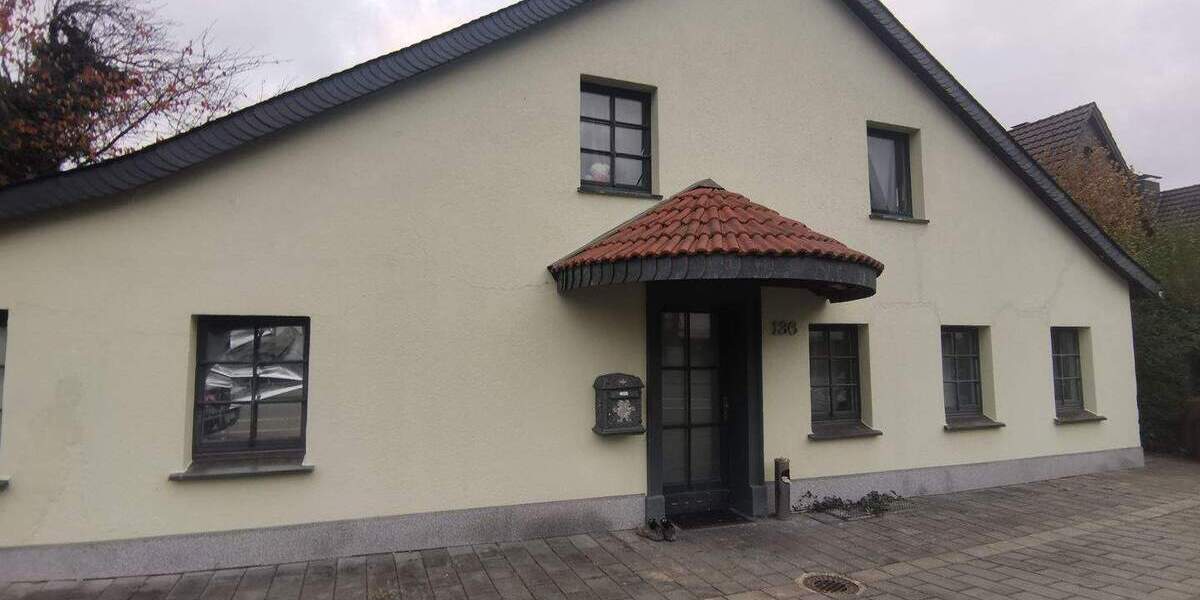 Einfamilienhaus Mönchengladbach Hardt - 7 Zimmer, 162 m&sup2;, 270.000&euro; | Angebot:25051808