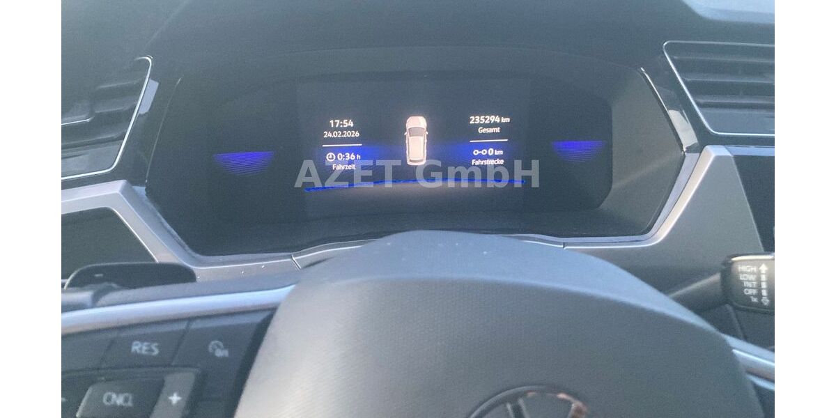 VW Touran 235.000 km 13.900 &euro; Hamburg 22047