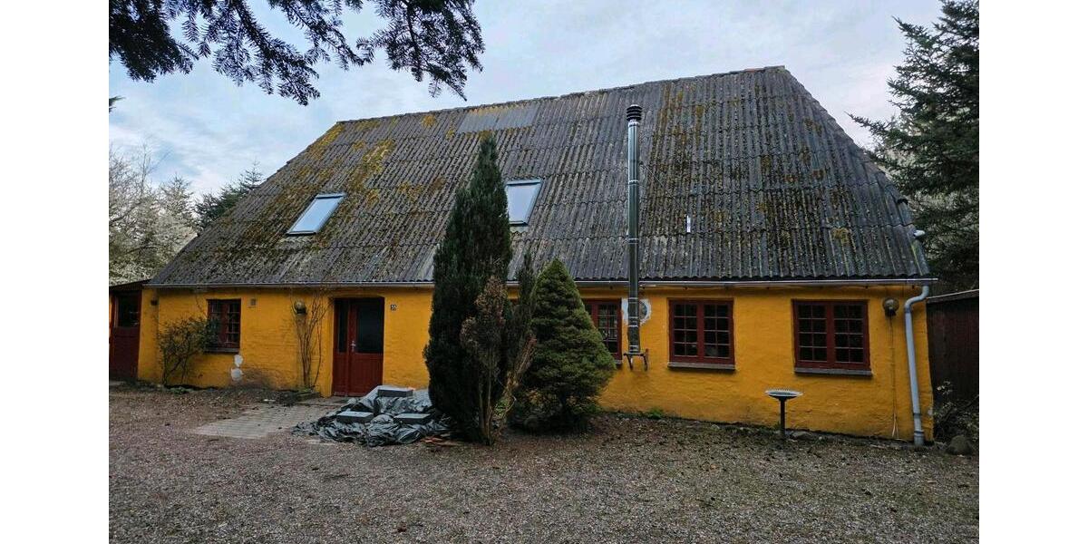 Einfamilienhaus Süderlügum - 7 Zimmer, 200 m&sup2;, 92.000&euro; | Angebot:26537532