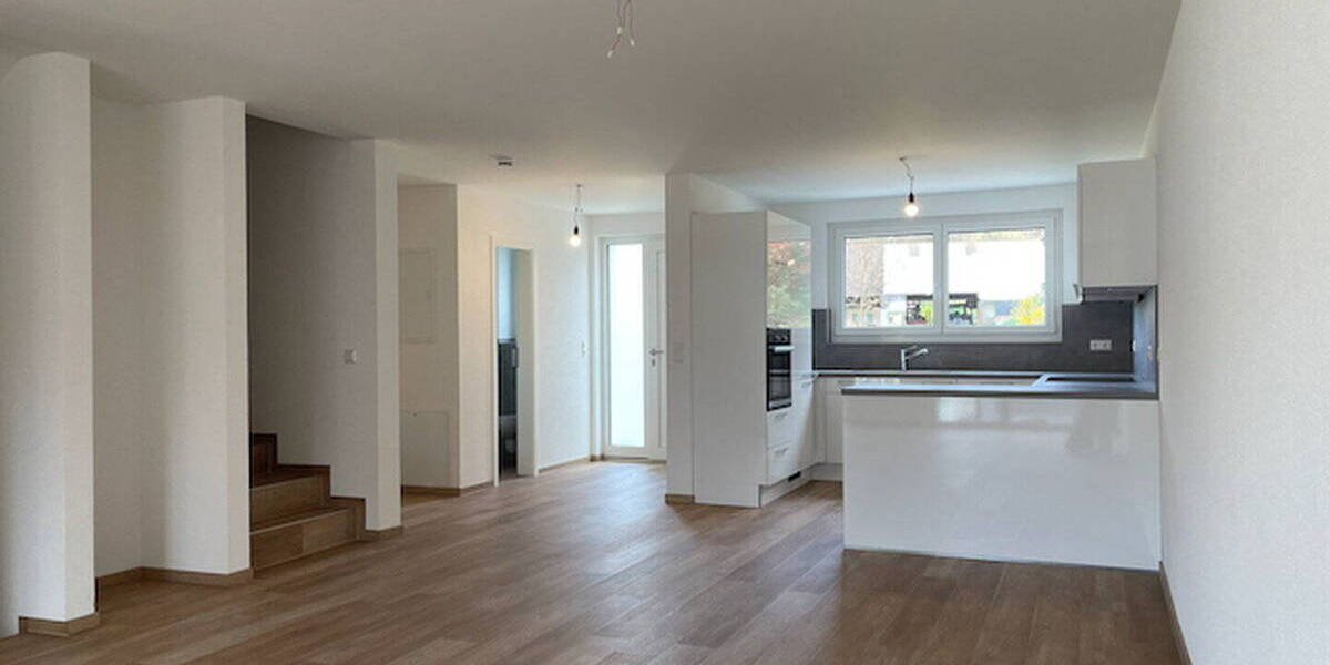 Reihenmittelhaus Wehr Öflingen - 5 Zimmer, 160 m&sup2;, 749.000&euro; | Angebot:26106074