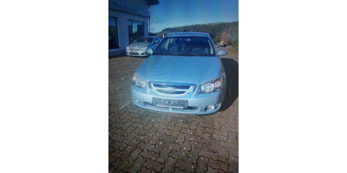 Kia Cerato 70.000 km 1.900 &euro; Reichmannsdorf Saalfeld 07318