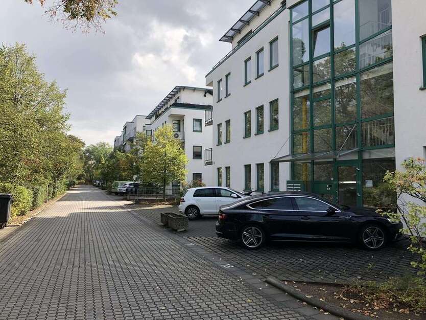 Büro in Darmstadt 413 € 103.3 m²
