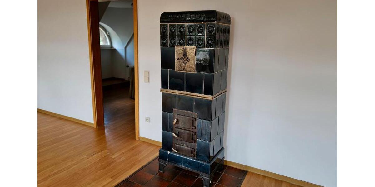 Dachgeschoßwohnung Himmelpforten - 3 Zimmer, 104 m&sup2;, 680&euro; | Angebot:25415007