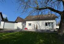 Haus zum Kaufen in Solingen 449.000 € 135 m²