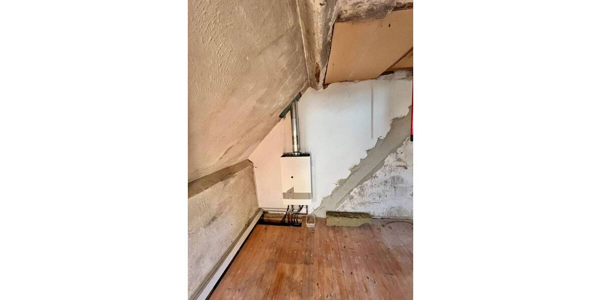 Mehrfamilienhaus, Wohnhaus Lengenfeld - 4 Zimmer, 150 m&sup2;, 79.000&euro; | Angebot:25708235