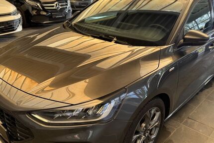 Ford Focus 42.500 km 17.699 &euro; Versmold 33775