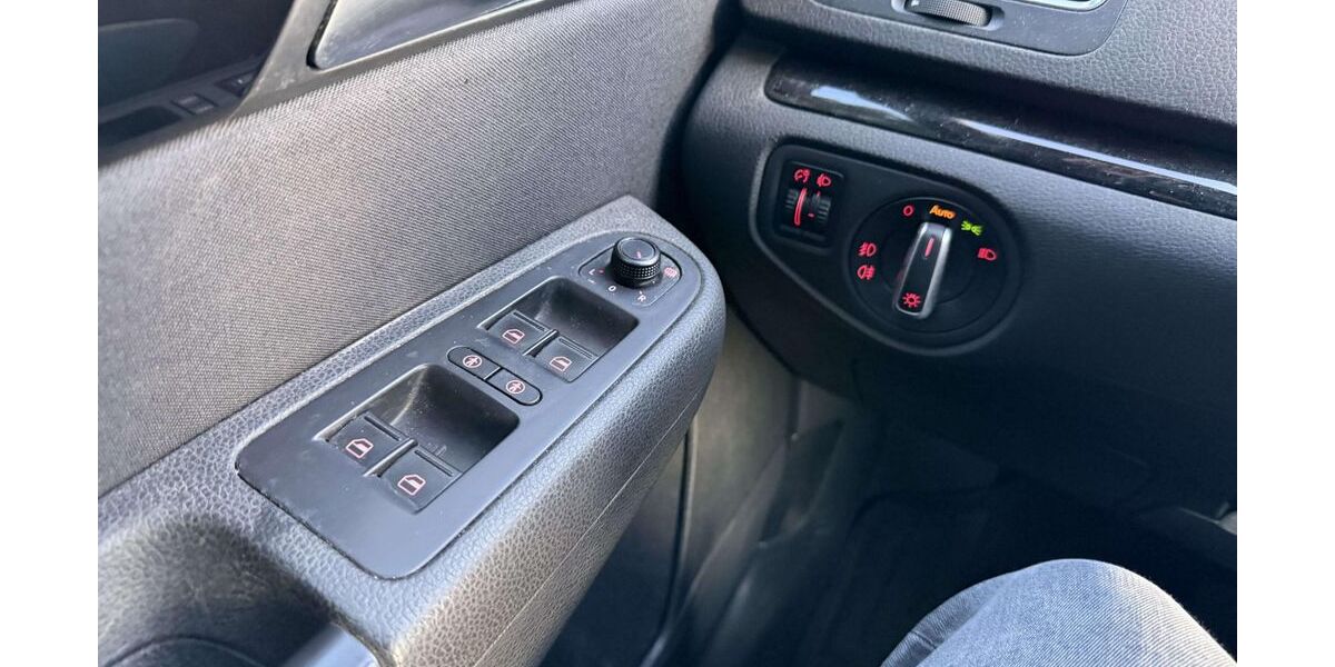 Seat Alhambra 107.000 km 14.500 &euro; Bielefeld 33647