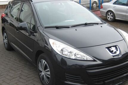 Peugeot 207 217.000 km 2.290 &euro; Warstein 59581