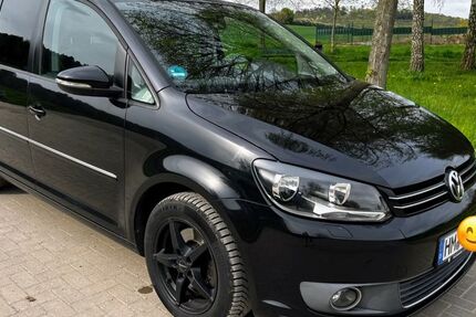 VW Touran 216.450 km 7.200 &euro; Aerzen 31855