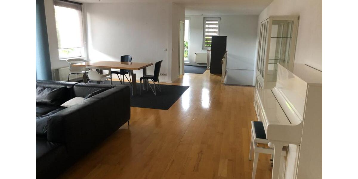Einfamilienhaus Hannover Bothfeld-Vahrenheide - 8 Zimmer, 315 m&sup2;, 2.890&euro; | Angebot:24604833