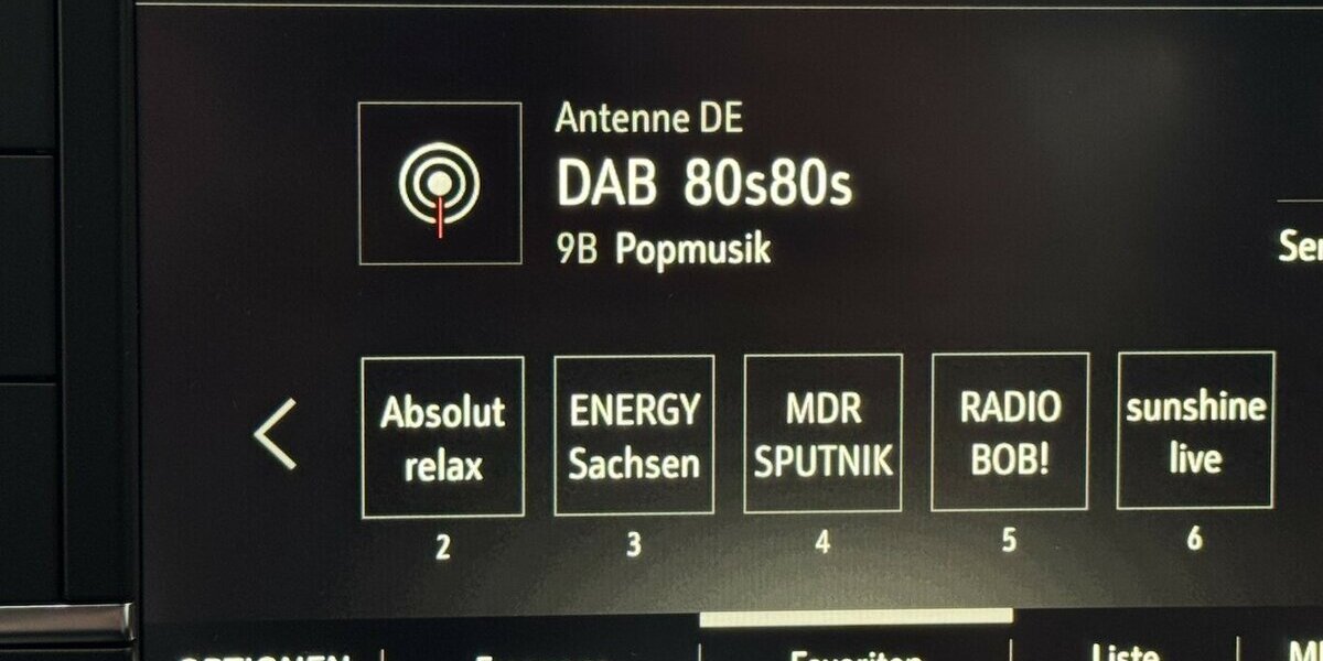 Opel Vivaro Cargo-e Elegance M 50kWh 1.Hand PDC 32.600 km 18.990 &euro; Lich 35423