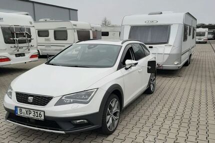 Seat Leon 70.000 km 20.000 &euro; Berlin 13593