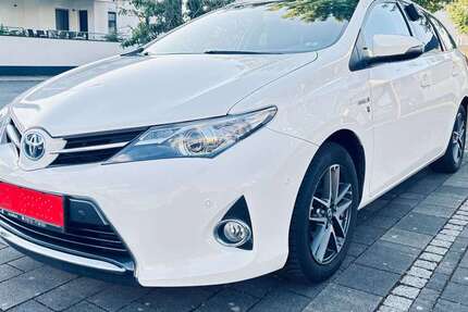Toyota Auris 118.854 km 13.900 &euro; Frankenthal 67227