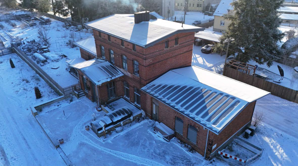 Denkmalgeschützter Bahnhof mit Charakter – hochwertig saniert und vielseitig nutzbar 6 zimmer