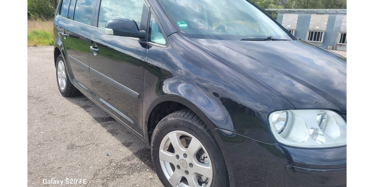 VW Touran 175.000 km 5.200 &euro; Landau 94405