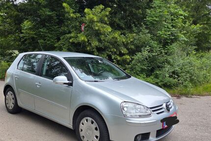 VW Golf 199.050 km 2.400 &euro; Gilching 82205