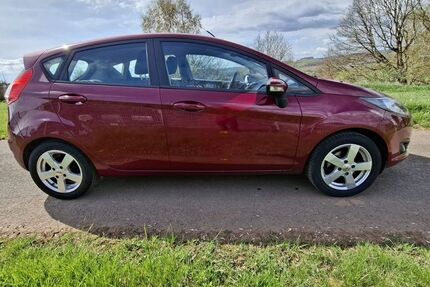 Ford Fiesta 146.000 km 4.000 &euro; Walsdorf 54578