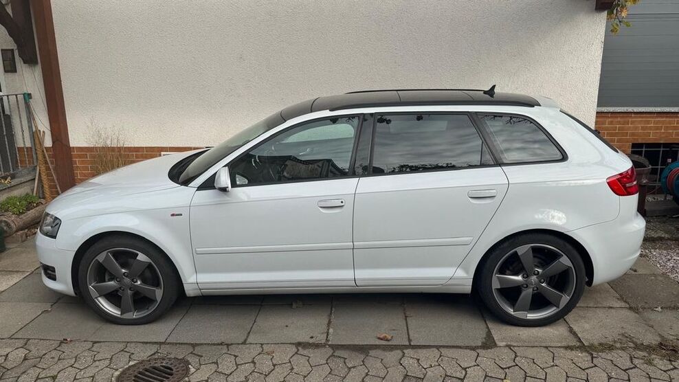 Audi A3 96.000 km 12.900 € Darmstadt 64295