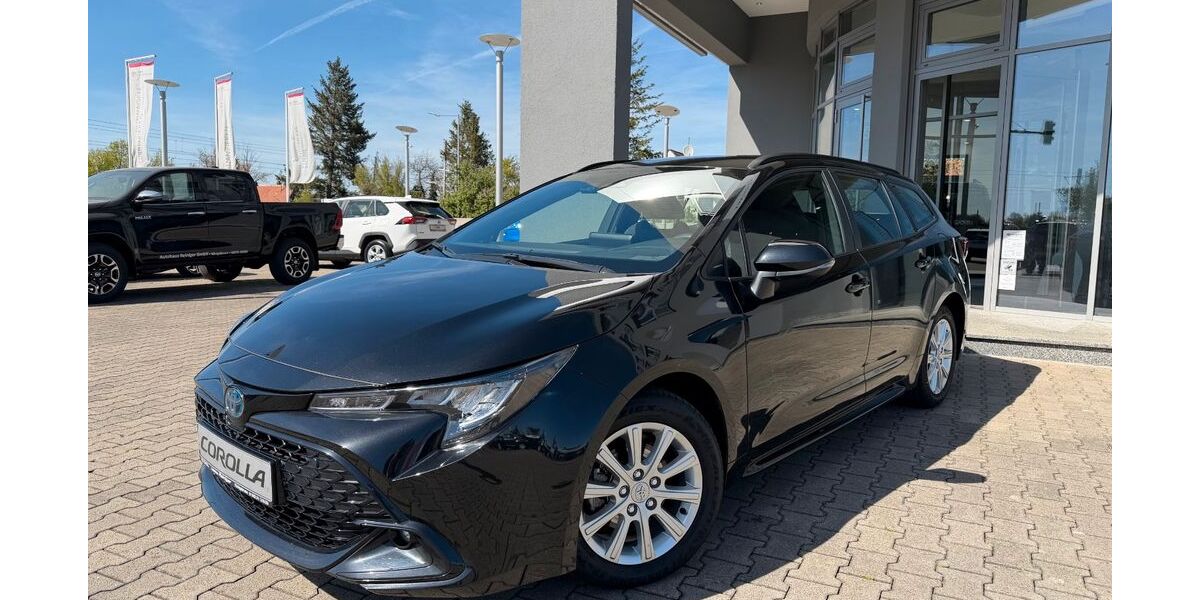 Toyota Corolla 17.500 km 24.999 &euro; Königsbrunn / Augsburg 86343