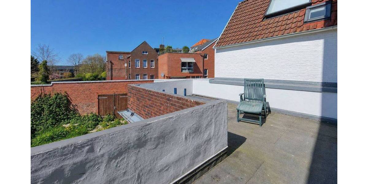 Mehrfamilienhaus, Wohnhaus Wilster - 7 Zimmer, 197 m&sup2;, 139.000&euro; | Angebot:26450020