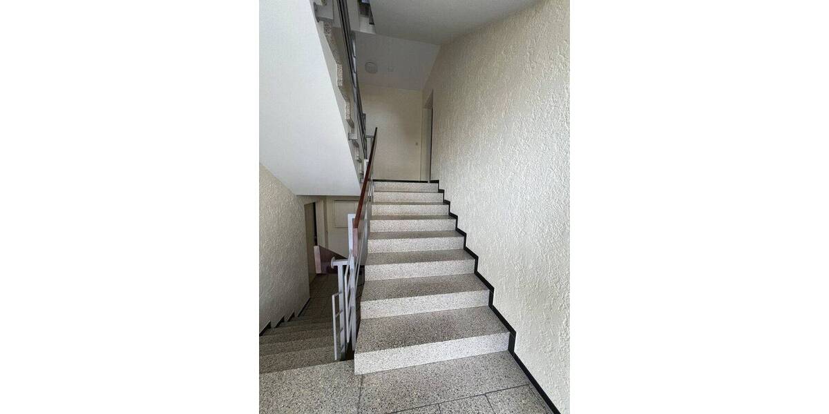Etagenwohnung Altensteig - 2 Zimmer, 58 m&sup2;, 680&euro; | Angebot:26929512