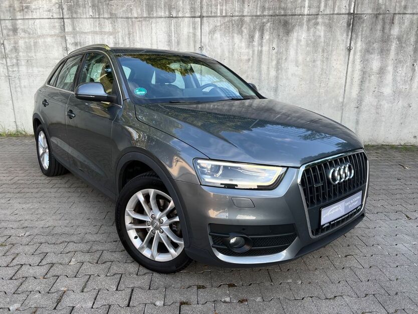 Audi Q3 168.455 km 10.990 € Stuttgart 70378