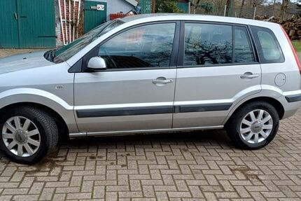 Ford Fusion 309.159 km 750 &euro; Eydelstedt 49406