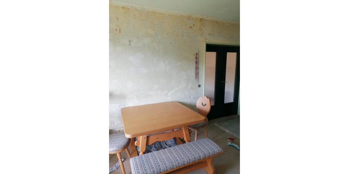 Etagenwohnung Sankt Ingbert - 3 Zimmer, 89 m&sup2;, 160.000&euro; | Angebot:26997211