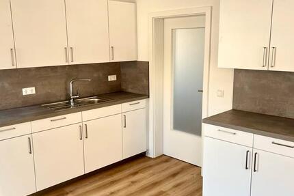 Wohnung Albstadt - 2.5 Zimmer, 93 m&sup2;, 1.180&euro; | Angebot:25807564