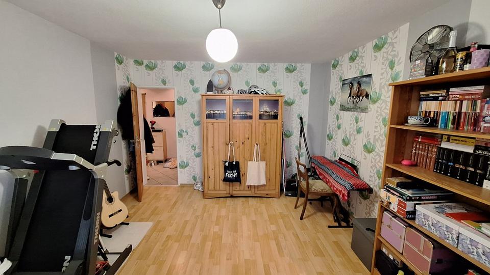 2 Zimmer Wohnung 64,12 m², Balkon ~ 7m², Stellplatz, vermietet 2 zimmer