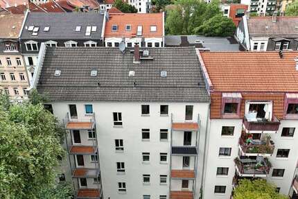 Leipzig, Anger-Crottendorf - Altbauflair trifft Natur – 3-Zi-Whg mit Balkon und grünem Hofblick 3 zimmer