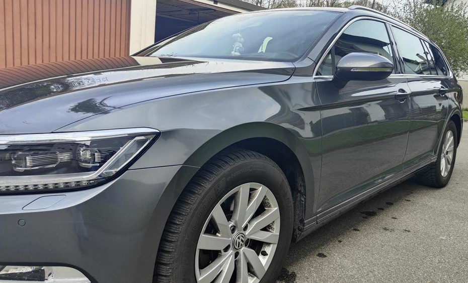 VW Passat Variant 163.000 km 11.900 &euro; Bad Endorf 83093