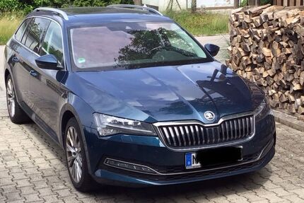 Skoda Superb 89.000 km 22.400 &euro; Grünwald 82031