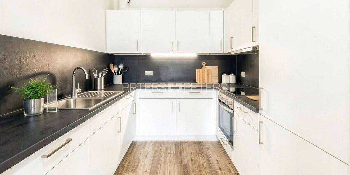 Etagenwohnung Schwerin Werdervorstadt - 5 Zimmer, 133 m&sup2;, 1.499&euro; | Angebot:26362601