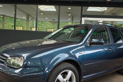 VW Golf 236.000 km 2.700 &euro; Göttingen 37081