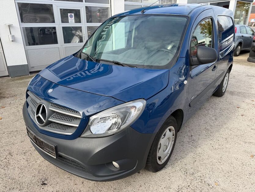 Mercedes-Benz Citan 220.580 km 4.990 € Köln 50767