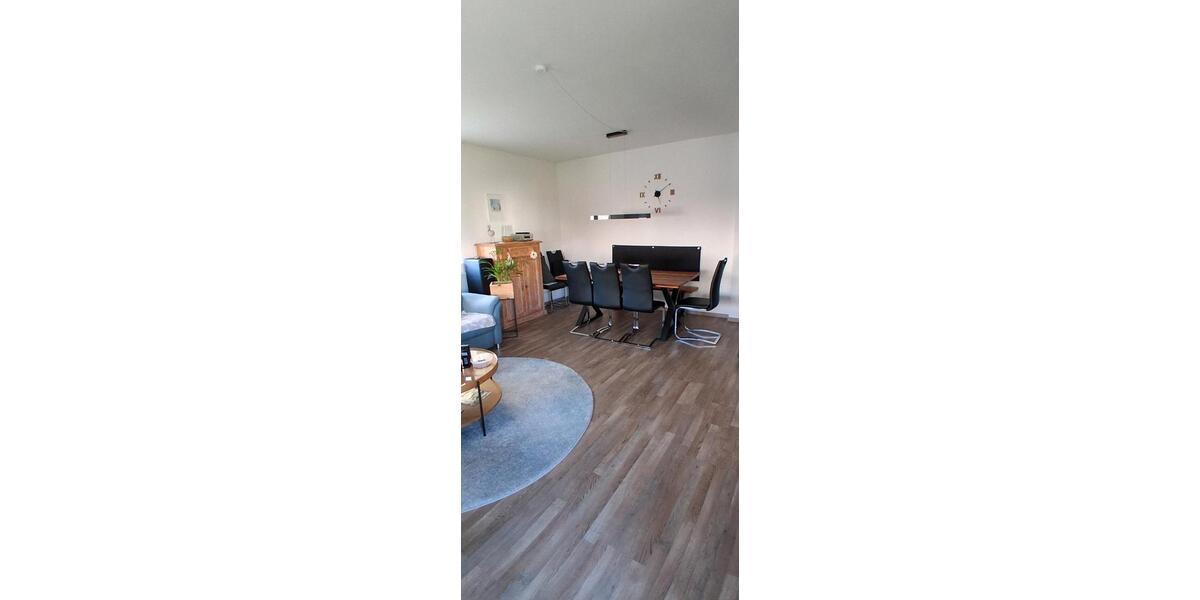 Erdgeschoßwohnung Neumarkt in der Oberpfalz Altenhof - 3.5 Zimmer, 94 m&sup2;, 1.050&euro; | Angebot:26375372