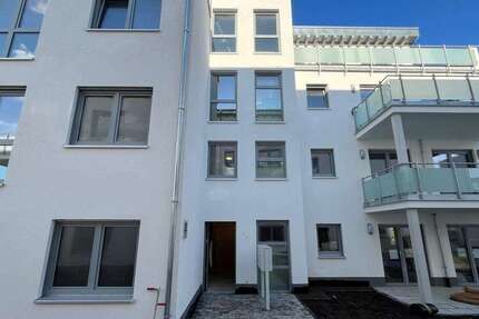 Wohnung zum Mieten in Neustadt 1.220 € 91 m² 3 zimmer