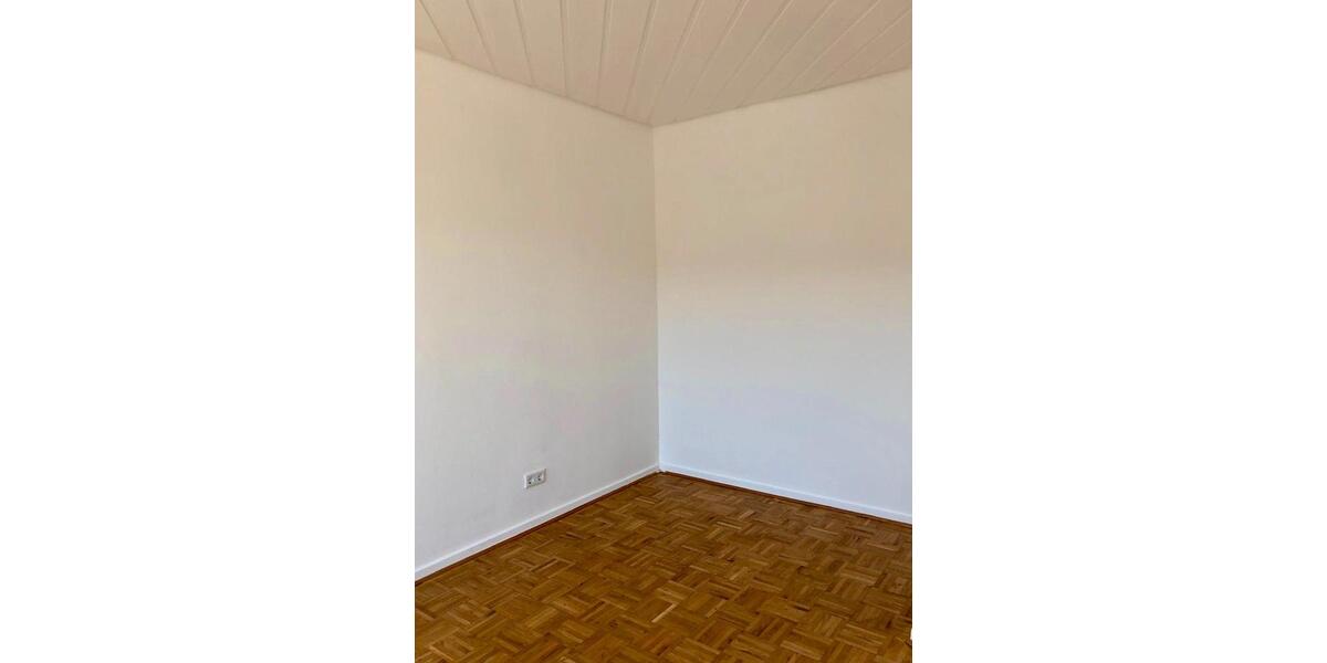 Einfamilienhaus Osnabrück - 3 Zimmer, 140 m&sup2;, 1.150&euro; | Angebot:26446975
