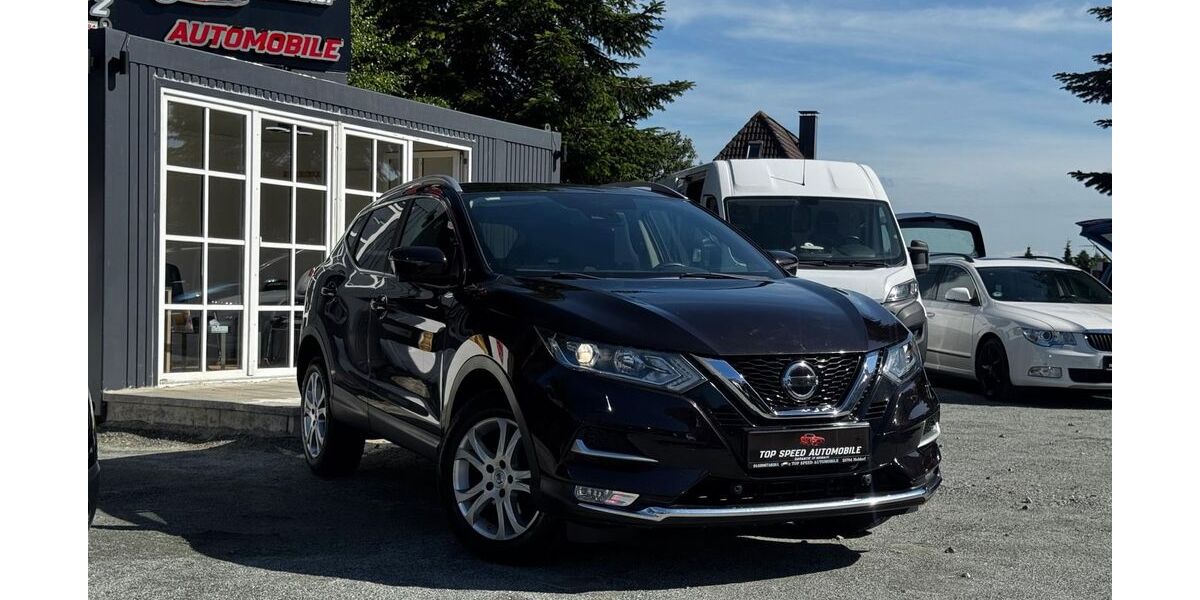 Nissan Qashqai 107.886 km 13.990 &euro; Meldorf 25704