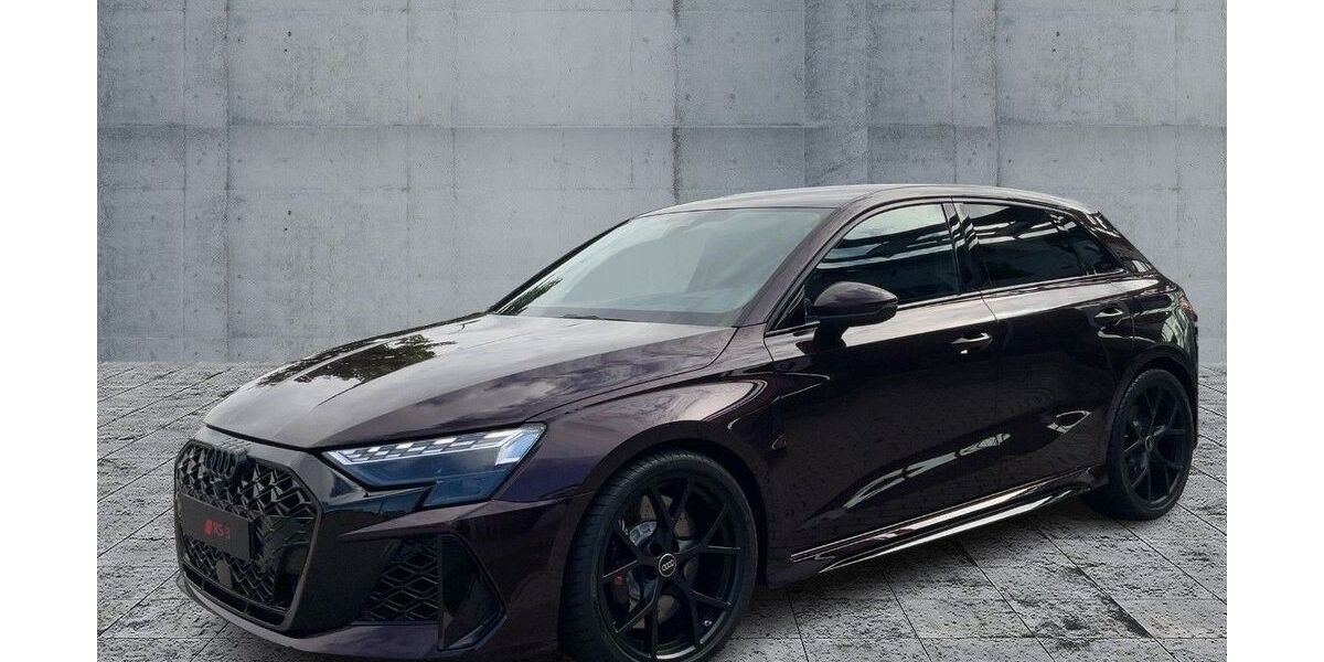 Audi RS3 5.950 km 70.240 &euro; Bayreuth 95448