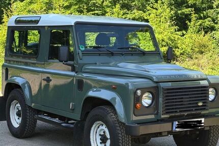 Land Rover Defender 99.036 km 37.500 &euro; Weilrod 61276