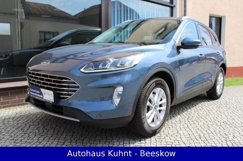 Ford Kuga 30.885 km 23.990 € Beeskow 15848