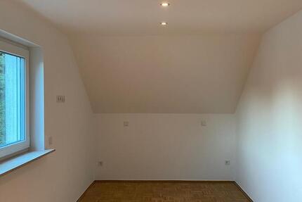 5-ZIMMER-WOHNUNG IN WADGASSEN-WERBELN zimmer