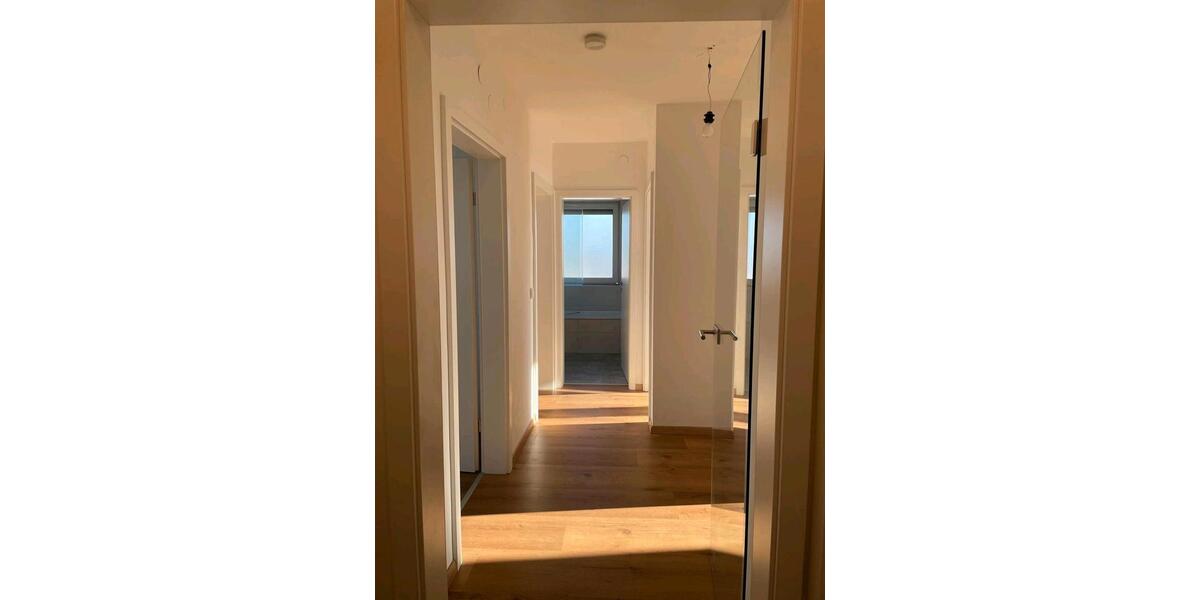 Etagenwohnung Amberg - 3 Zimmer, 85 m&sup2;, 850&euro; | Angebot:26405818