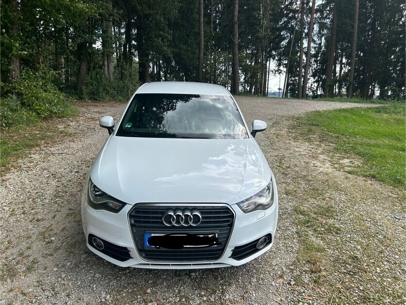 Audi A1 158.000 km 8.400 € Hebertsfelden 84332