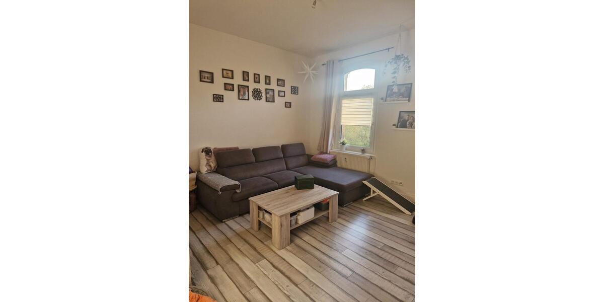 Etagenwohnung Halle (Saale) Silberhöhe - 4 Zimmer, 80 m&sup2;, 680&euro; | Angebot:26393080