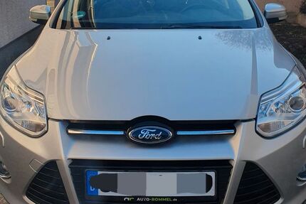 Ford Focus 83.000 km 6.900 &euro; Straußfurt 99634